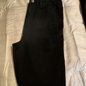 Black Skinny Jeans